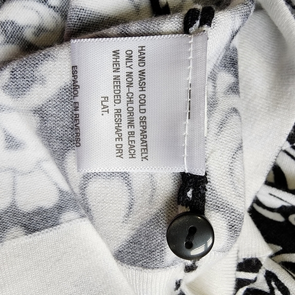 3/$25 Charter Club Cardigan Button Down Black & White - Small - Picture 6 of 8